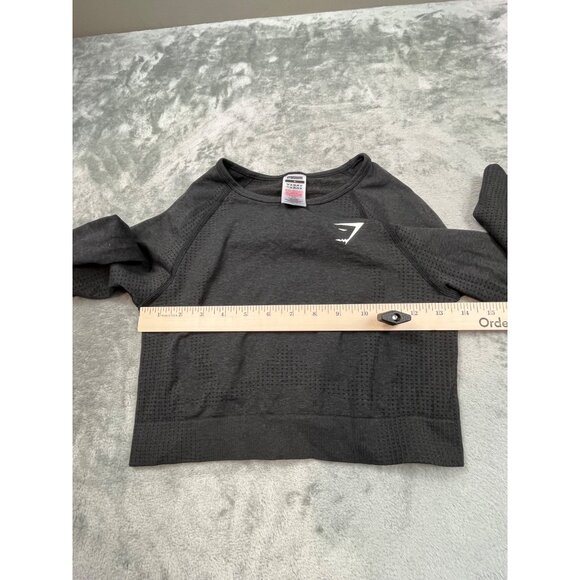 Gymshark Womens Medium Gray Long Sleeve Crop Top Thumb Holes Nylon Workout Gear - Picture 4 of 11